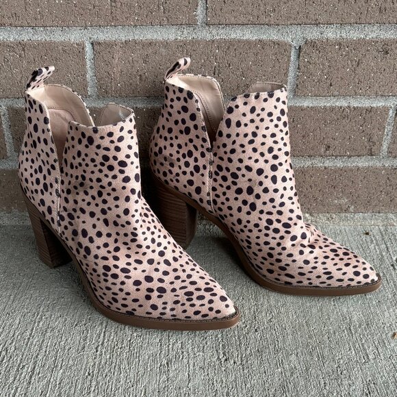 Forever 21 Cheetah Booties Womens Fall Winter - Picture 1 of 8